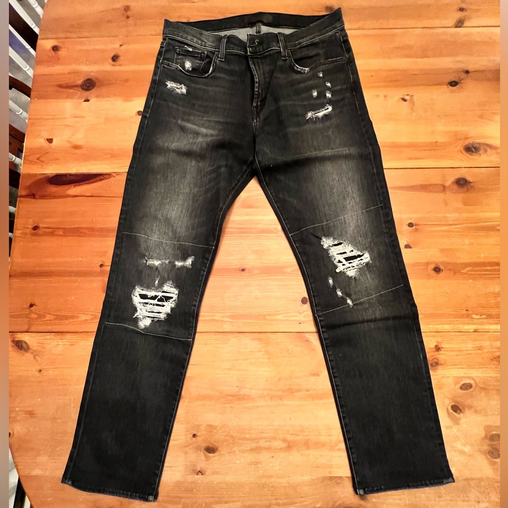 Mens Black J Brand Distressed Boot Cut Stretch Jeans 34 waist 30 length.
